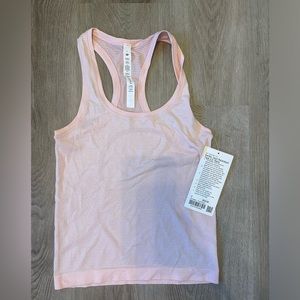 NWT Lululemon swiftly tank size 2 race length Flush pink